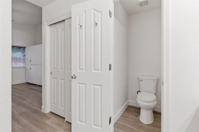 1009 Lambdin St, Manteca, CA 95336