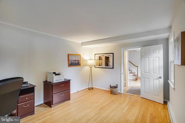 3300 PRINCE WILLIAM DR, Fairfax, VA 22031