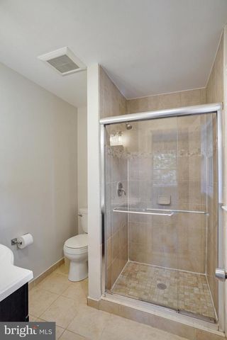 3300 PRINCE WILLIAM DR, Fairfax, VA 22031