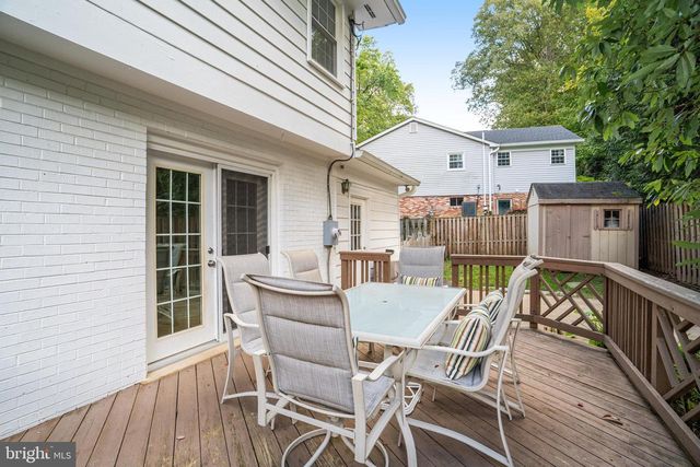 3300 PRINCE WILLIAM DR, Fairfax, VA 22031