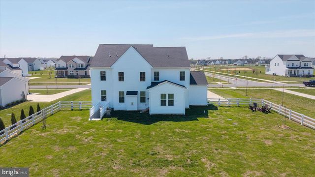 542 IRONLEAF DR, Middletown, DE 19709