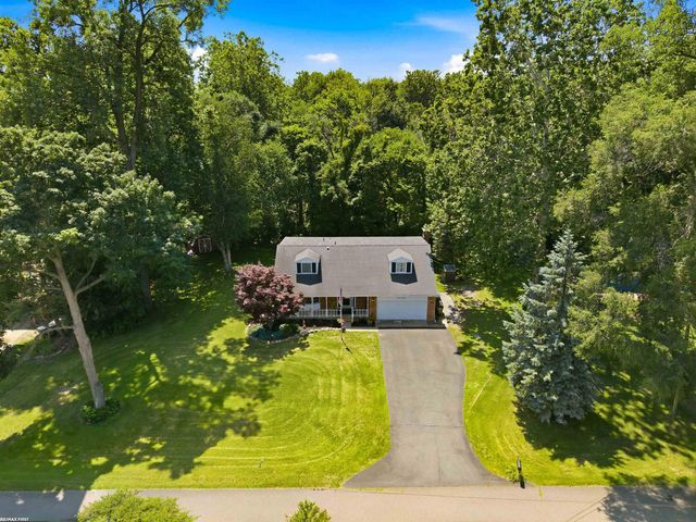 49861 Valley Drive, Shelby Twp, MI 48317