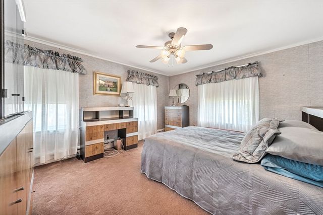 131 Fair Oaks Park, Needham, MA 02492