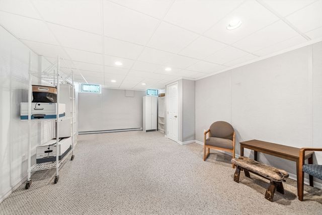 131 Fair Oaks Park, Needham, MA 02492