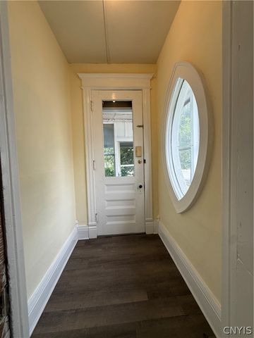 416 Danforth Street 1F, Syracuse, NY 13208