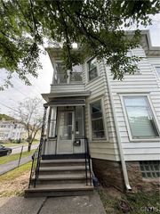 416 Danforth Street 1F, Syracuse, NY 13208