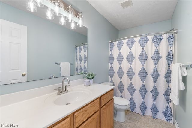 61 Weil Avenue, Coventry, OH 44319
