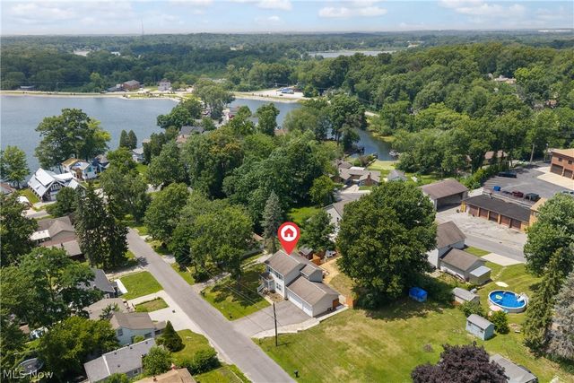 61 Weil Avenue, Coventry, OH 44319