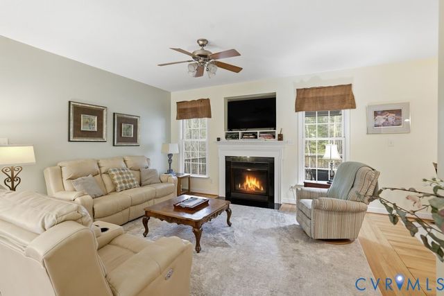 13630 River Rd, Chesterfield, VA 23838