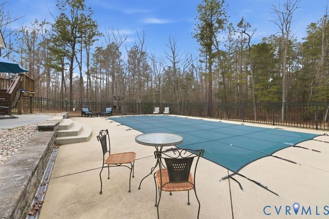 13630 River Rd, Chesterfield, VA 23838