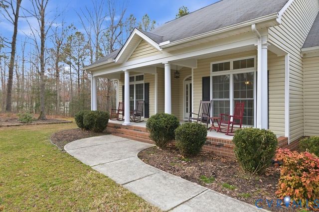 13630 River Rd, Chesterfield, VA 23838