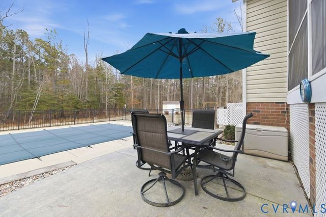 13630 River Rd, Chesterfield, VA 23838