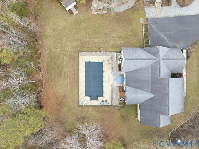 13630 River Rd, Chesterfield, VA 23838