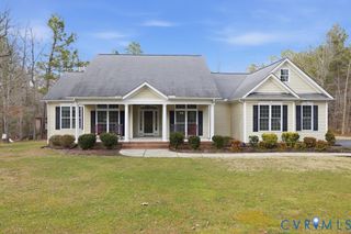 13630 River Rd, Chesterfield, VA 23838