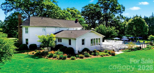 3453 Plateau Road, Newton, NC 28658