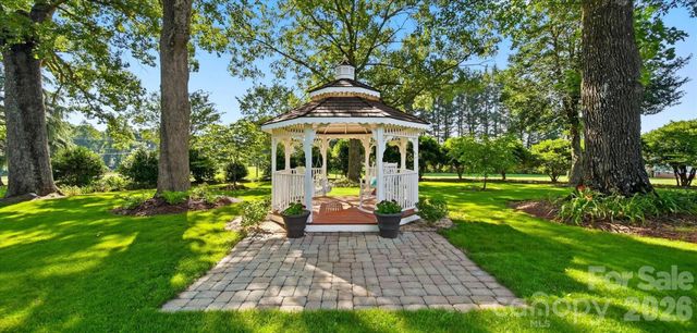 3453 Plateau Road, Newton, NC 28658