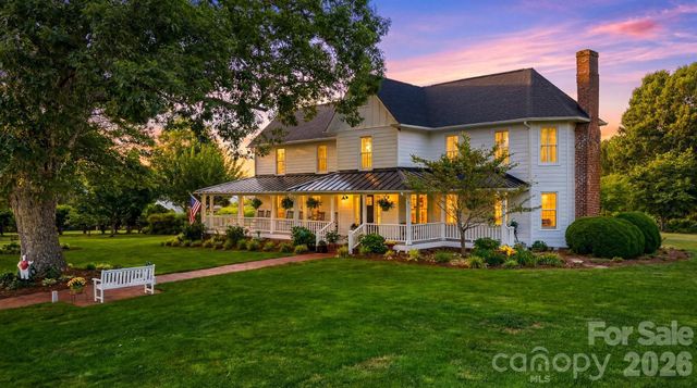 3453 Plateau Road, Newton, NC 28658