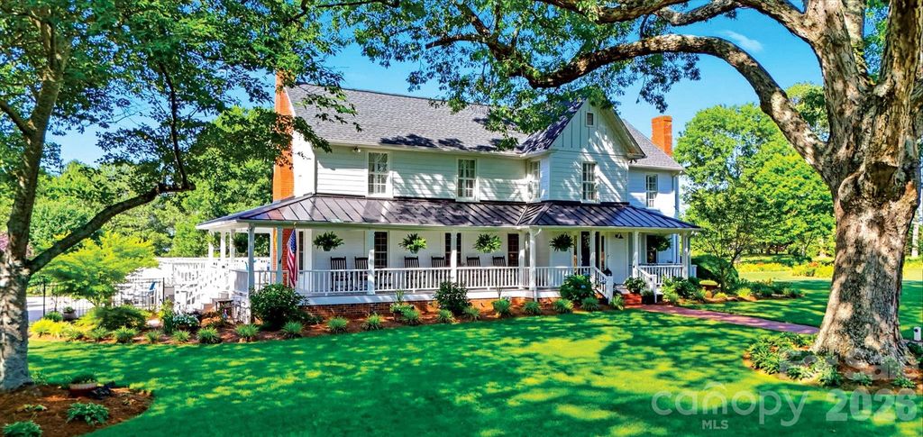 3453 Plateau Road, Newton, NC 28658