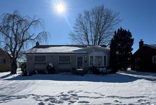 24030 Harvard Shore Drive, Saint Clair Shores City, MI 48082