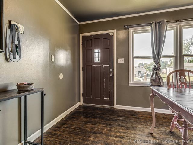 403 W 45th Street, Sand Springs, OK 74063