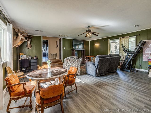 403 W 45th Street, Sand Springs, OK 74063