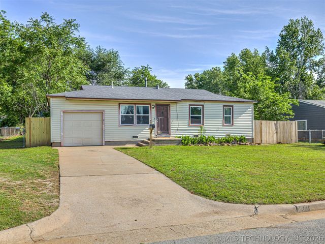 403 W 45th Street, Sand Springs, OK 74063