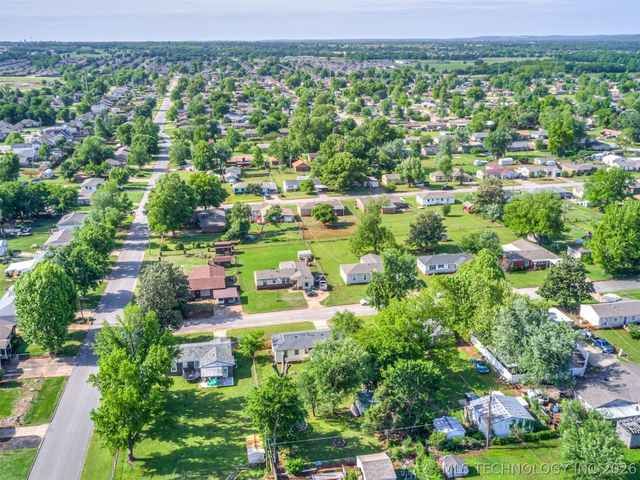403 W 45th Street, Sand Springs, OK 74063