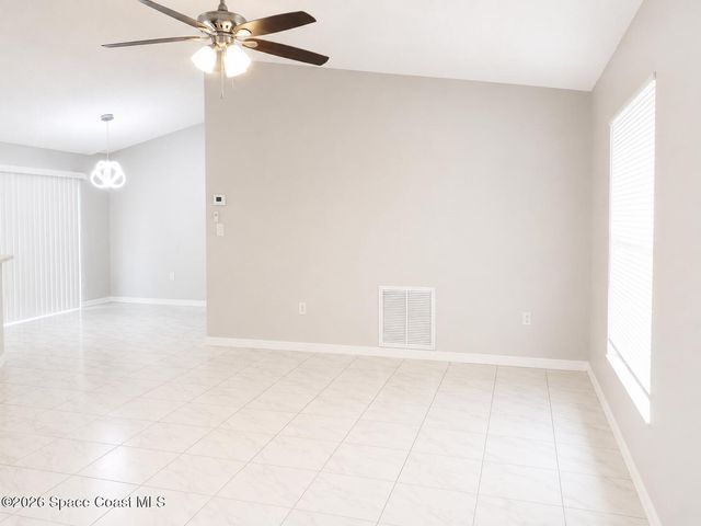 998 Camden Avenue NW, Palm Bay, FL 32907