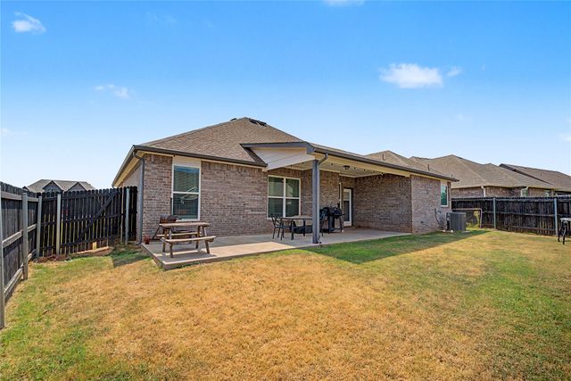 13009 E 119th Street N, Collinsville, OK 74021
