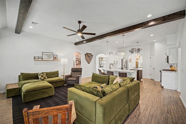 13009 E 119th Street N, Collinsville, OK 74021