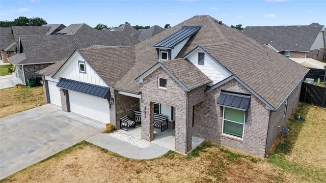13009 E 119th Street N, Collinsville, OK 74021