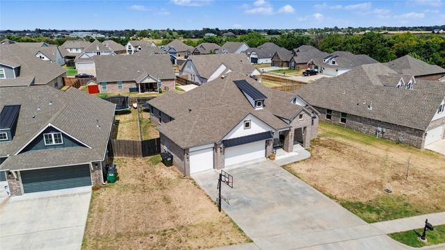13009 E 119th Street N, Collinsville, OK 74021