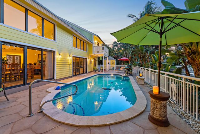 9363 SE COVE POINT Street, Jupiter, FL 33469