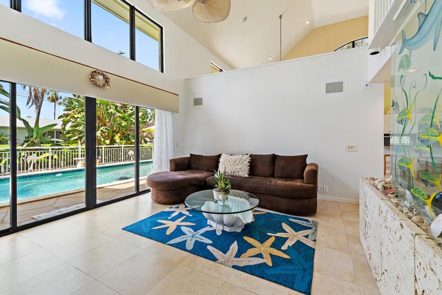 9363 SE COVE POINT Street, Jupiter, FL 33469