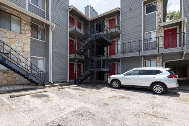 9079 Jollyville RD 203, Austin, TX 78759