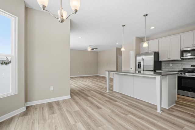 7914 Collins Drive, Reynoldsburg, OH 43068