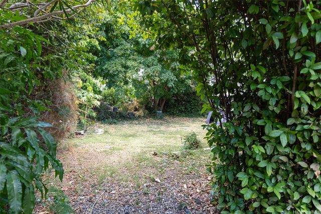 1640 Lusitana Street, Honolulu, HI 96813