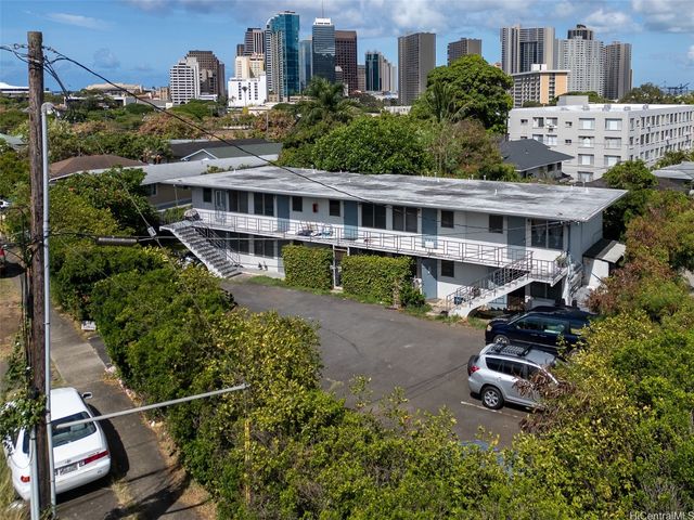 1640 Lusitana Street, Honolulu, HI 96813