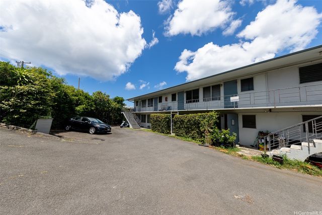 1640 Lusitana Street, Honolulu, HI 96813