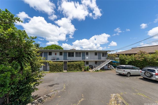 1640 Lusitana Street, Honolulu, HI 96813