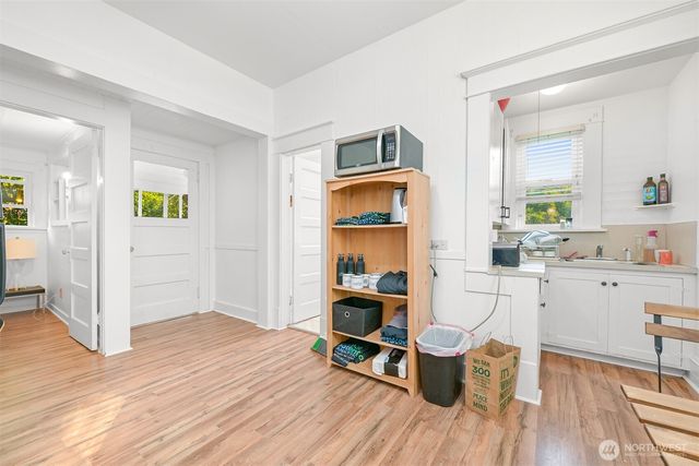 1302 Larrabee Avenue, Bellingham, WA 98225