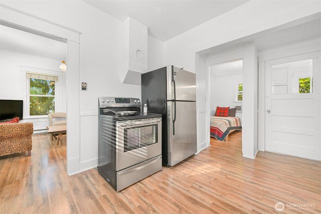 1302 Larrabee Avenue, Bellingham, WA 98225