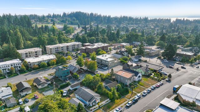 1302 Larrabee Avenue, Bellingham, WA 98225
