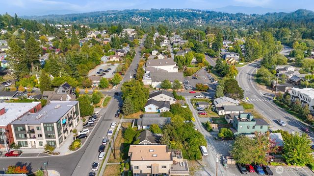 1302 Larrabee Avenue, Bellingham, WA 98225