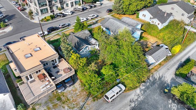 1302 Larrabee Avenue, Bellingham, WA 98225