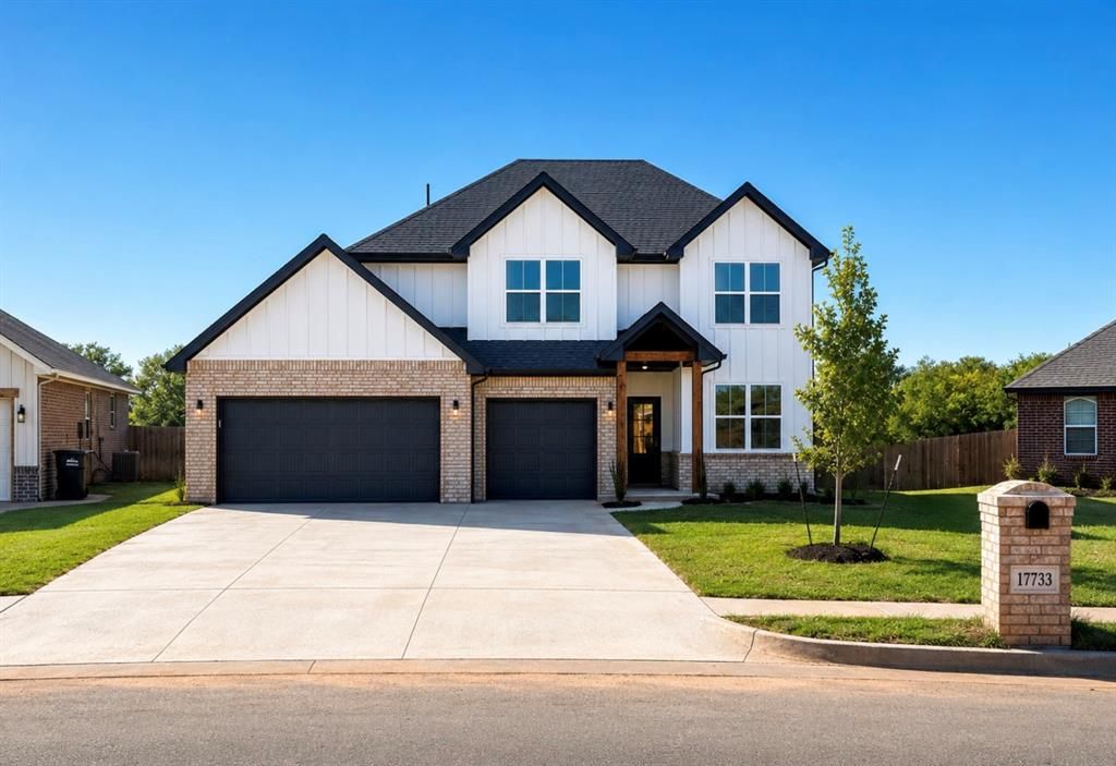 17733 Walnut Creek Road, Edmond, OK 73012
