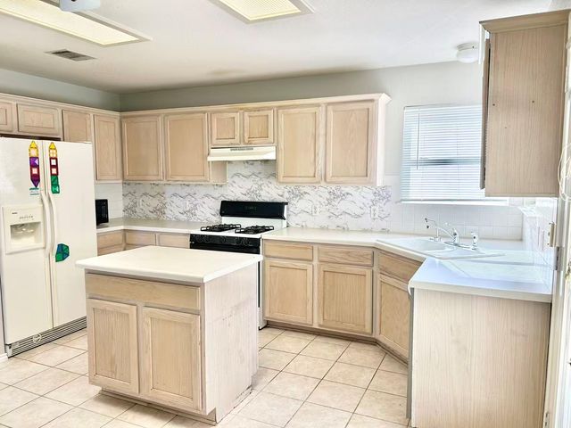 3138 Jazz ST, Round Rock, TX 78664