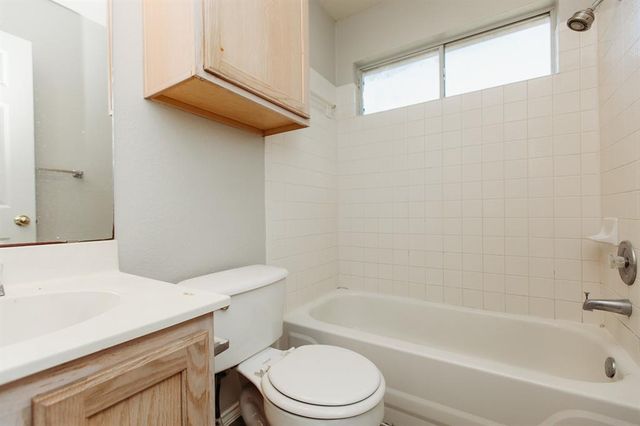 3138 Jazz ST, Round Rock, TX 78664