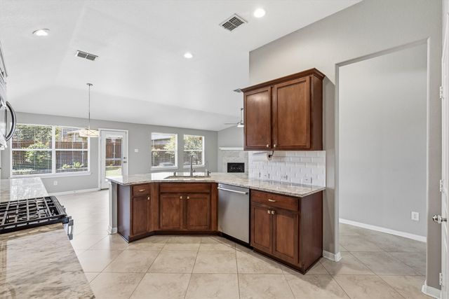 3056 Morning Star Drive, Little Elm, TX 75068