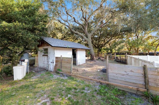 4615 OLD POLK CITY ROAD, Lakeland, FL 33809